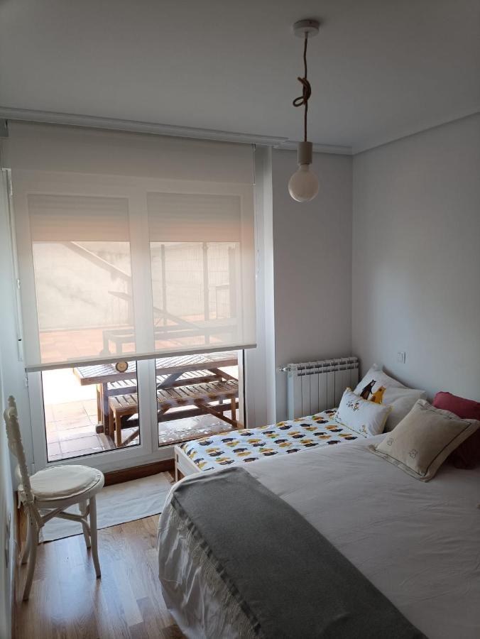 Con Terraza Apartment Comillas